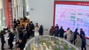 红丝至美·兰萃壹号项目一期车位首开倾城，大获成功